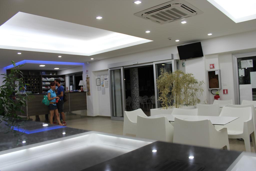 Hotel Poseidon Corigliano Calabro Exterior photo