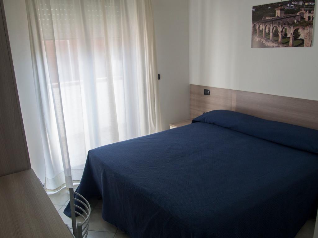 Hotel Poseidon Corigliano Calabro Exterior photo